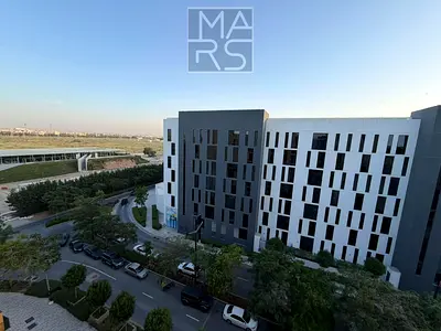 عرض مميز - شقة غرفتين وصالة مع شرفة كبيرة وإطلالة رائعة
