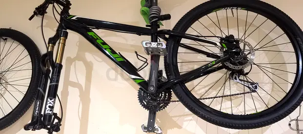 Hardtail Fuji Mountain bike with Fox 34 Factory 160 Travel