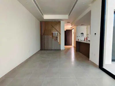 Single Row| Family Friendly Living| Full Amenities