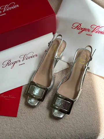 Roger vivier women sandal