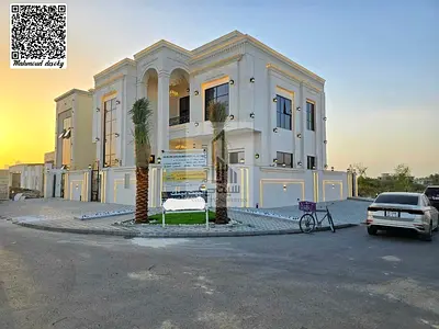 Classic corner villa in Al Helio 2