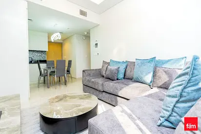Vacant | 1BHK | High Floor | Furnished