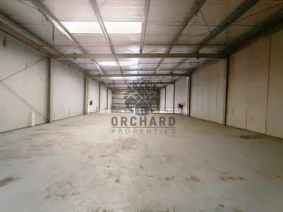 Prime location 8500 sqft with 100 kw power warehouse for rent 300k