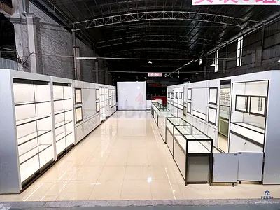 Freestanding Jewelry Display Cabinets | Luxury Shop Fit-Out | DM Approved