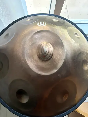 Handpan / Stainless Steel, 9 Notes D Minor , in Good Condition