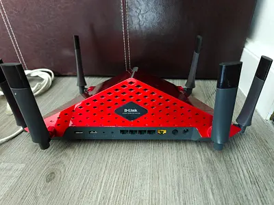 Powerful high performance triband router for sale