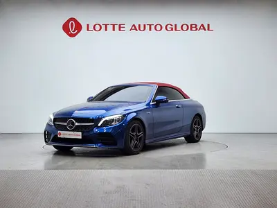 Mercedes-Benz C-Class C200 2022 - Korean Specs - Excellent Condition!