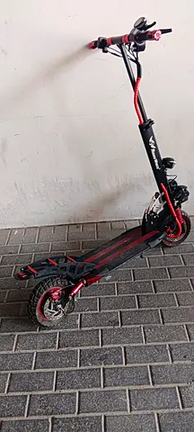 Used Electric Scooter - Foldable with Front Suspension