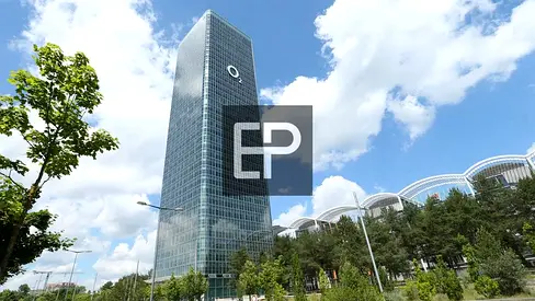 Furnished Studio | O2 Tower | Skyline View
