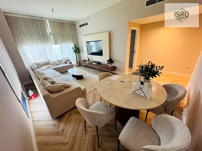 AMAZING OPPORTUNITY READY TO MOVE 3BEDROOM APARTMENT