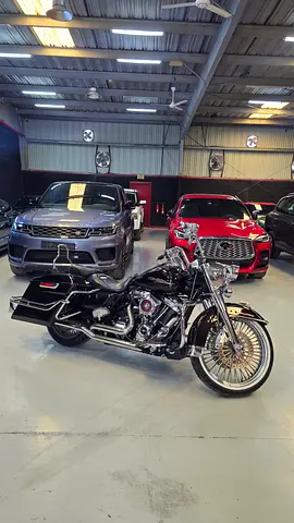 Harley Davidson RoadKing Custom