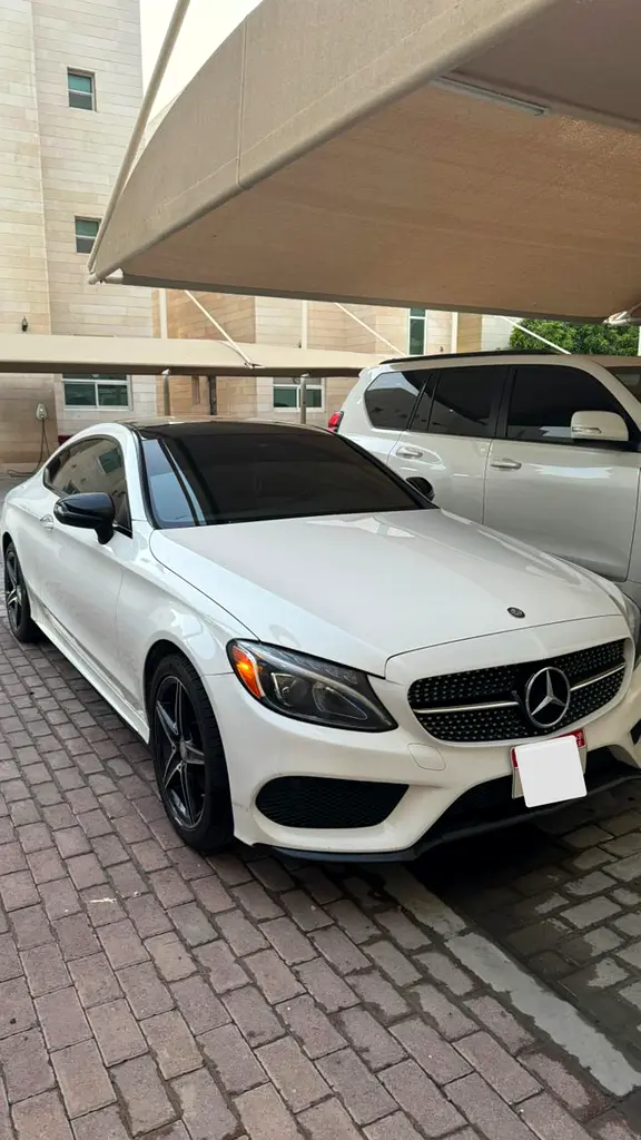 Mercedes-Benz C-Class 2017 — photo 1 of 6