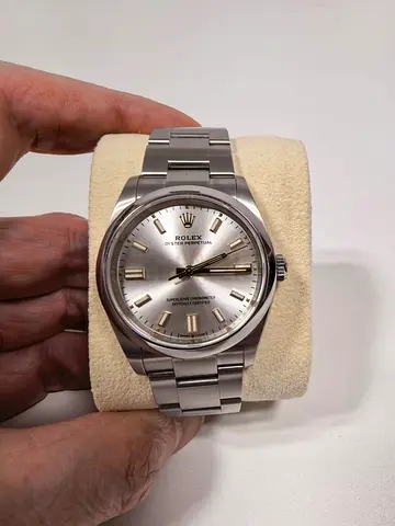 Rolex Oyster Perpetual 36 (Silver) ORIGINAL BOX + ORIGINAL PAPERS - Production 2024