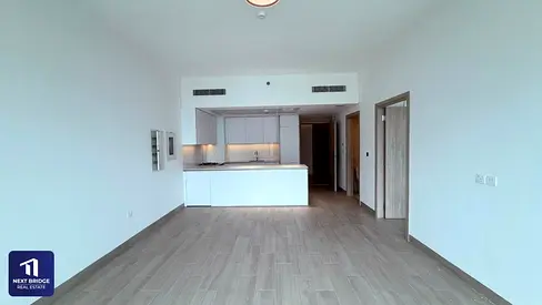 High Floor | J5 Hotel View | Vacant