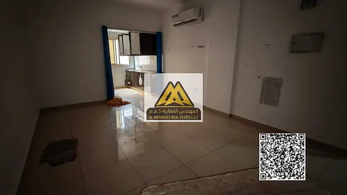 استوديو للإيجار السنوي في عجمان بمنطقة الروضة 2 بموقع حيوي وقريب من جميع الخدمات مما يجعله خيارا مثاليا للسكن العملي والمريح