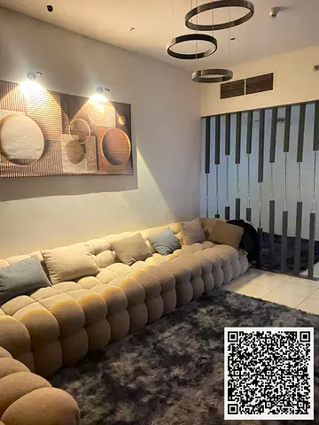 إطلالة بحر وحديقة من طابق مرتفع… شقة فاخرة بسعر لا يُفوّت