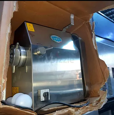 Brand New Steel Meat Mincer