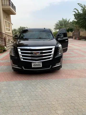 Cadillac Escalade Platinum 2015 - Canadian Specs - GCC Ready
