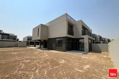 Multiple Cheques | Near Lagoon | Amazing Villa