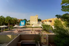 Hot Deal | Single Row | Corner Unit | Big Plot