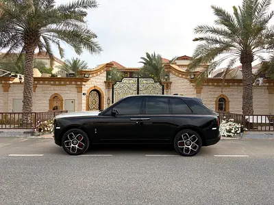 Cullinan Black Badge 2022 - GCC - 9000kms - Pristine Condition