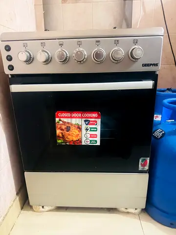 4- Burner Gas Cooking Range with Oven  Grill