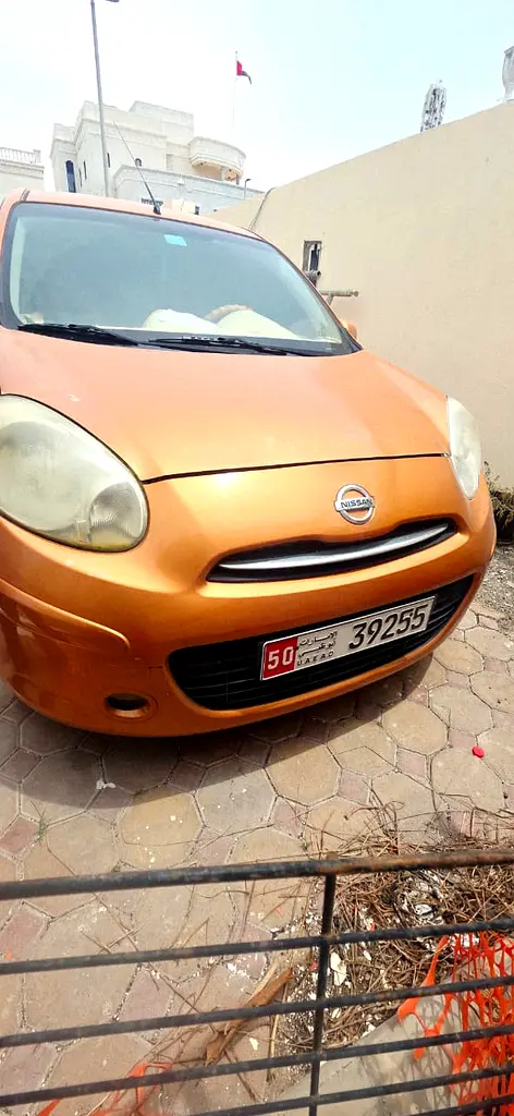 Nissan Micra 2013 — photo 1 of 15