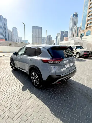 Nissan Rogue X-Trail 2023 SL Full option