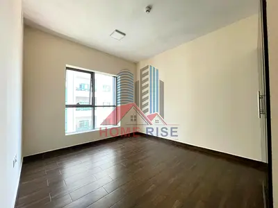 Hot offer 1 bhk with Master room. Wall drop. Parking free. With 12 cheque near sahara center