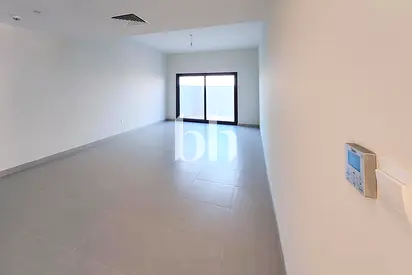 Spacious Layout | Landscaped | Semi Furnished