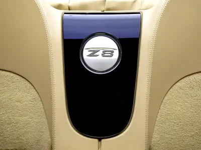 2001 BMW Z8 thumbnail 16