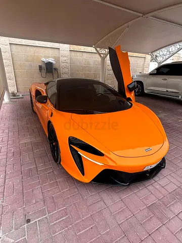 McLaren Artura for sale in perfect condition