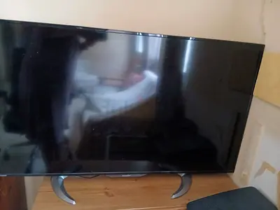 40-inch LED TV in good working condition