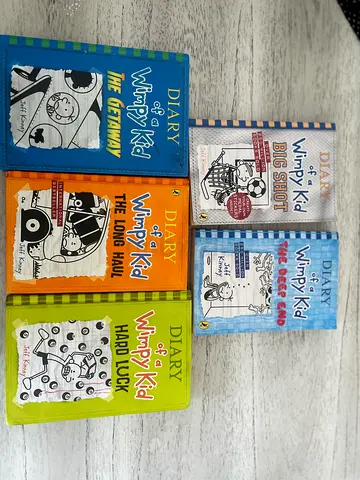 Diary of a Wimpy Kid - Collection (5 Books) by Jeff Kinney