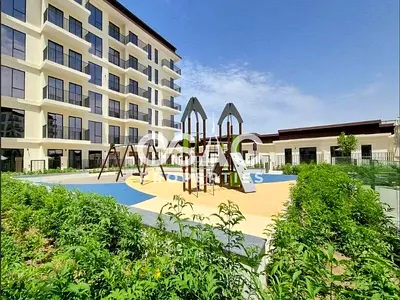 Modern 2BR | Prime Town Square Location