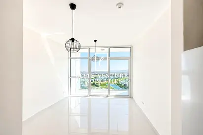 MODERN APARTMENT | SPACIOUS | PRIME LOCATION