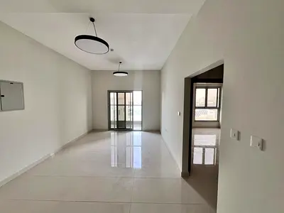 أرقى وأفضل غرفة وصالة بعجمان – الجرف 2 (أول ساكن) شقة فاخرة  داخل بناية جديدة ، مدخل البناية فخم جداً قريبه من سيتي سنتر عجمان وجميع الخدمات.