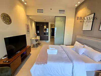 PARK VIEW | SPACIOUS | PREMIUM