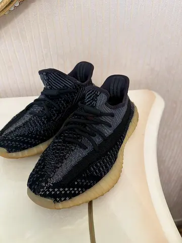 Adidas Yeezy Boost 350 V2 - Black/Grey, Good Condition