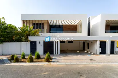 Private Garden | 5 Bedrooms+Maids | Vacant Unit