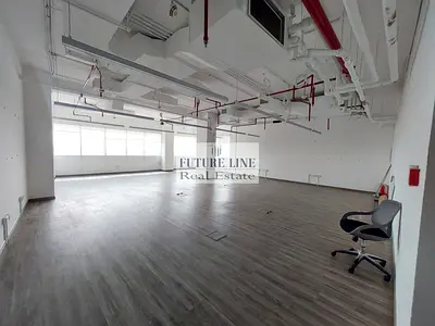 CHILLER FREE! SEA AND GRADEN VIEW OPEN TYPE OFFICE