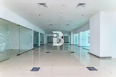 Vacant | Bright Office Space | 4 parking