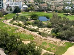 Golf course views|Prime Location|Chq flexiibility