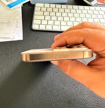 Iphone 16 pro max 1 TB like new