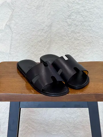 Hermes Black Leather Slide Sandals — Minimal Everyday Slides, Size (40 to 47)