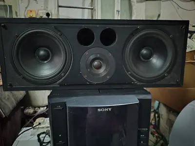 Sony Center Channel Speaker with Matching Subwoofer (used)
