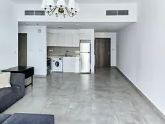 Park Views / Fitted Kitchen / Vacant Unit