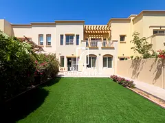 Upgraded 3 bed TH + Study | 3M type | Vacant on Transfer