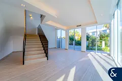 Front Row | Corner Plot | Best Location