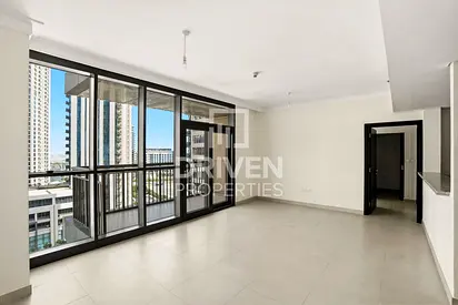 High Floor | Vacant | Stunning Creek Views